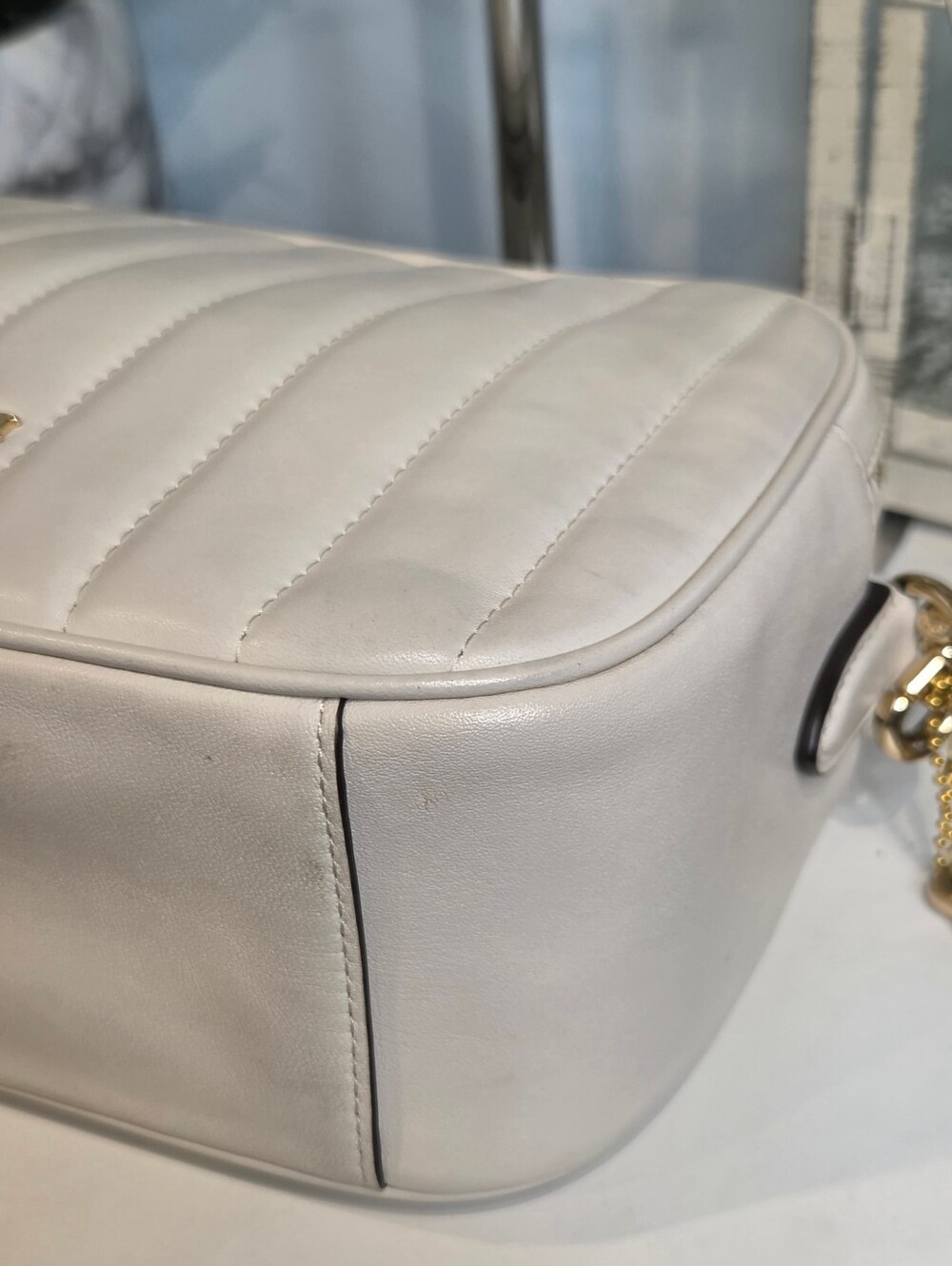 Coach Jes Crossbody Quilted Leather Camera Bag Chalk White & Gold. - Picture 7 of 16